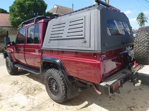 Toyota Land Cruiser 3.3 Diesel 4WD 2022 Pink