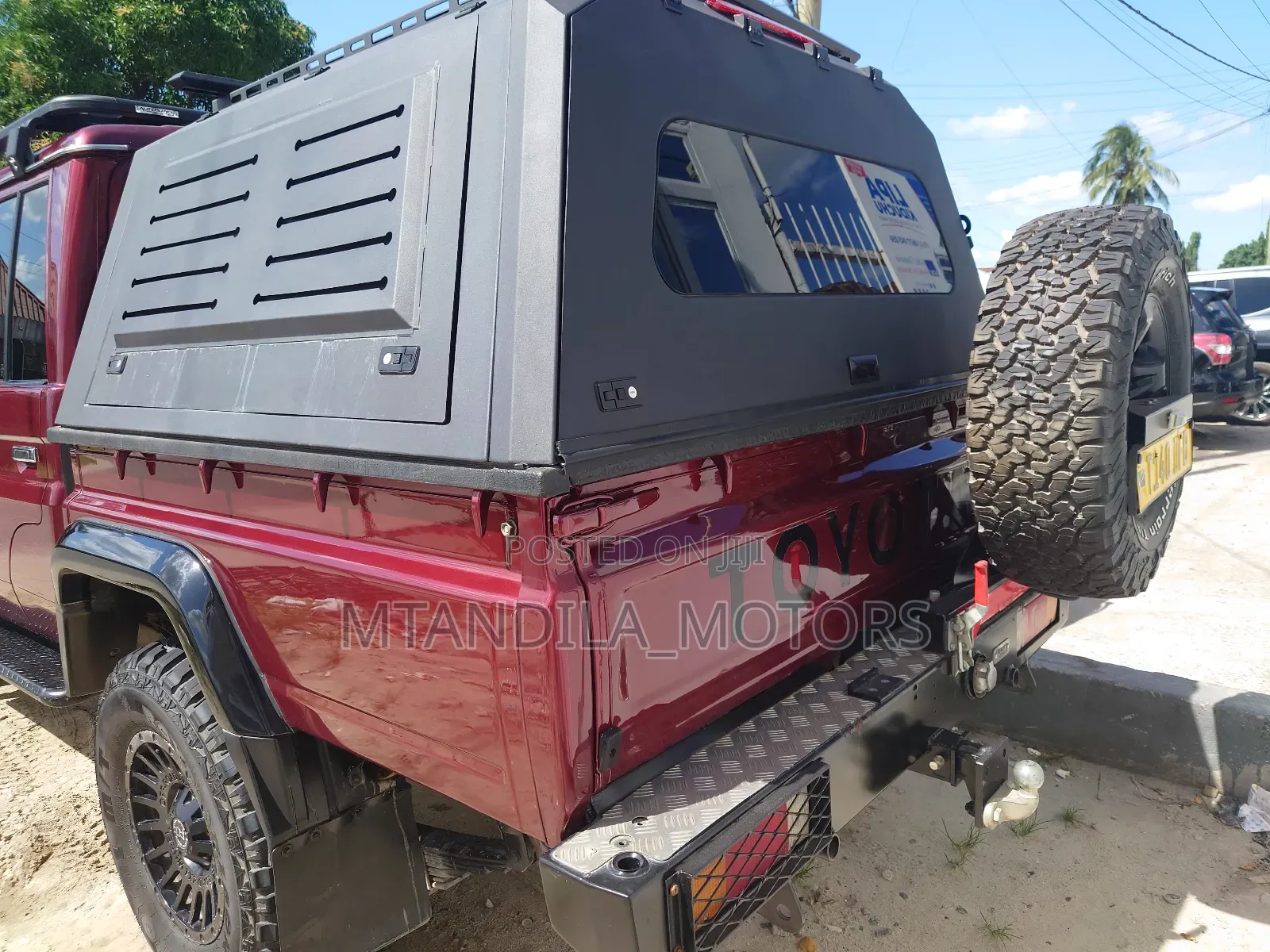 Toyota Land Cruiser 3.3 Diesel 4WD 2022 Pink