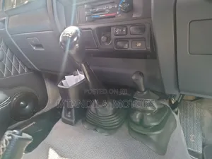 Toyota Land Cruiser 3.3 Diesel 4WD 2022 Pink