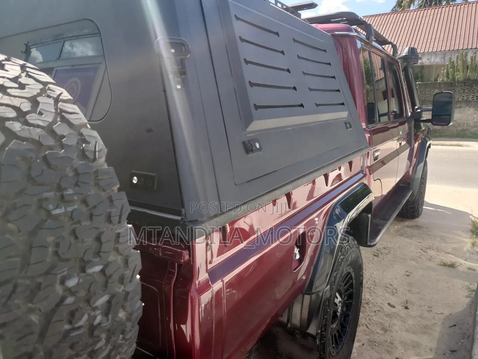 Toyota Land Cruiser 3.3 Diesel 4WD 2022 Pink