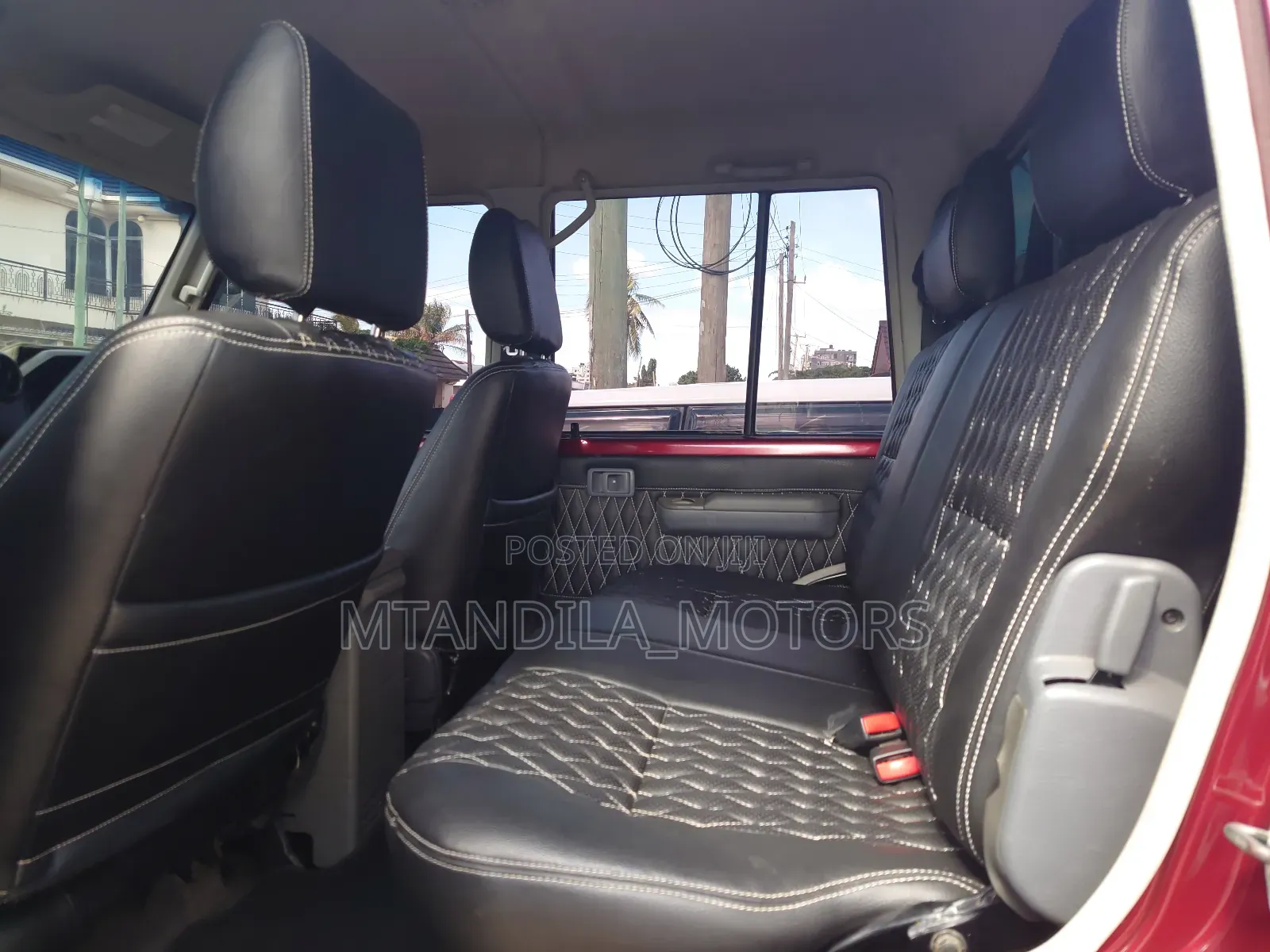 Toyota Land Cruiser 3.3 Diesel 4WD 2022 Pink