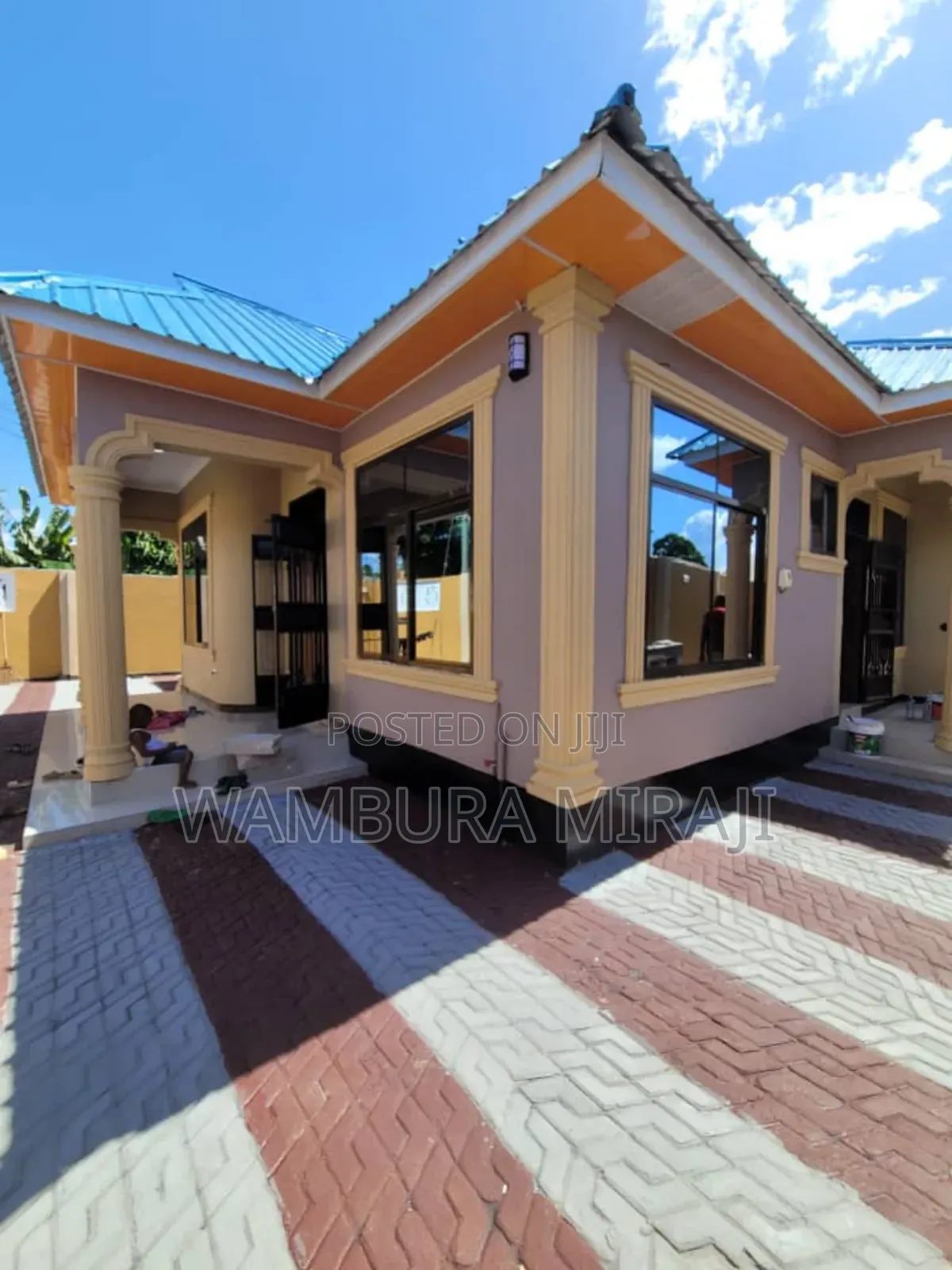 Furnished 5bdrm Block of Flats in Nyumba, Temeke for sale