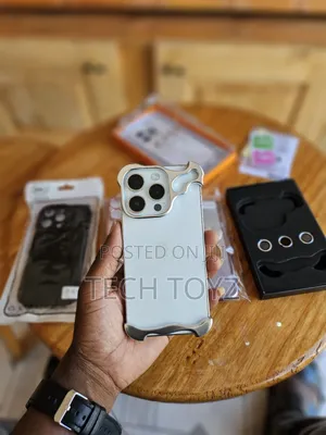 Photo - iPhone Metallic Cases