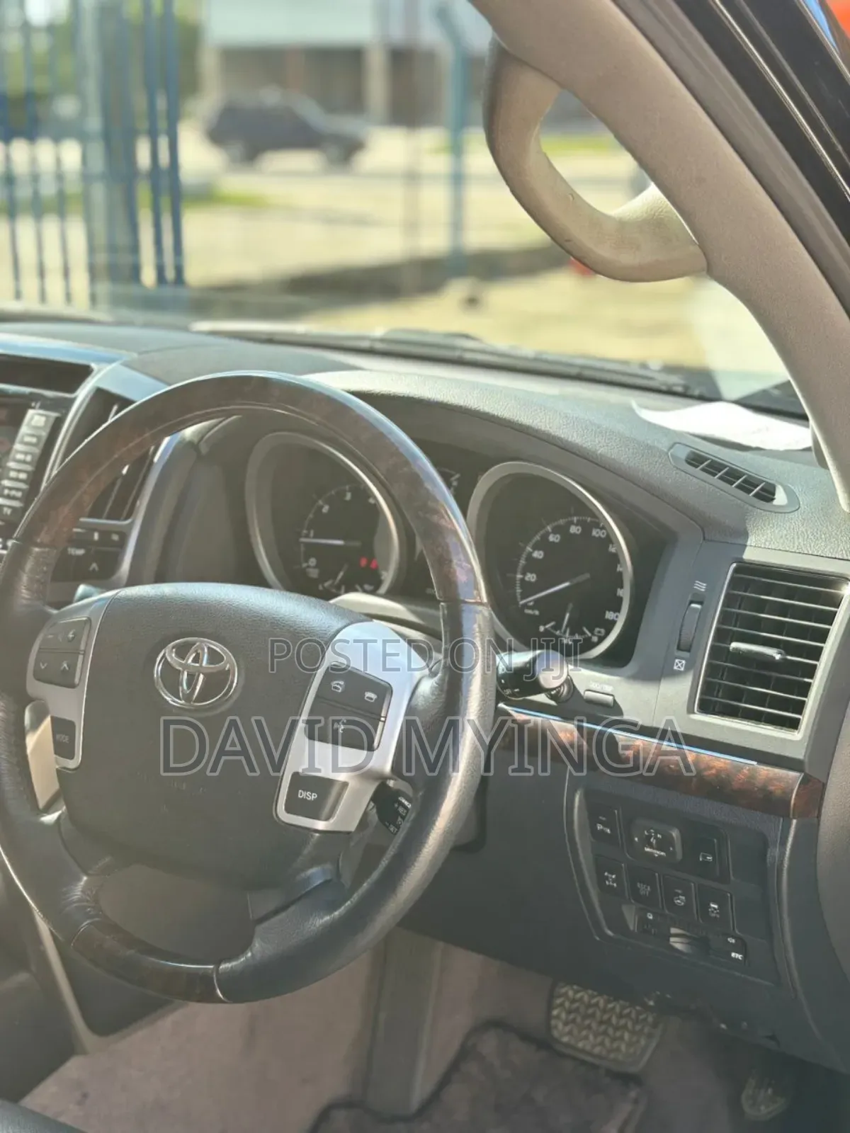 Toyota Land Cruiser 2015 Black