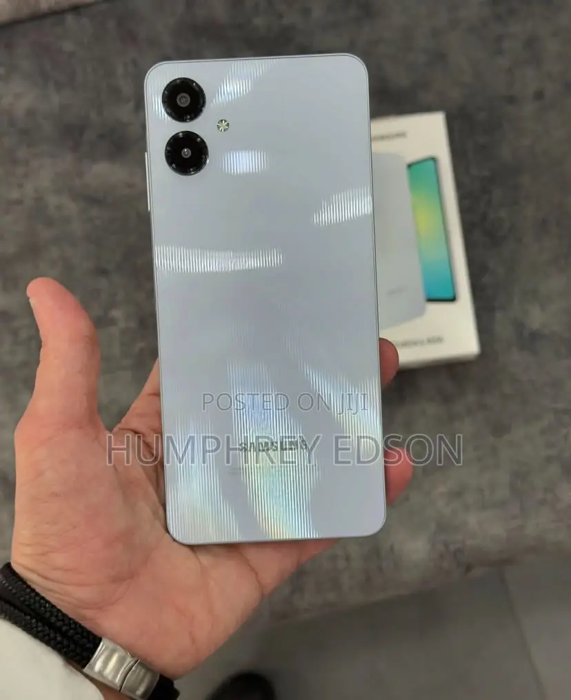 New Samsung Galaxy A06 128 GB White