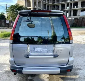 Toyota Noah 2001 Silver