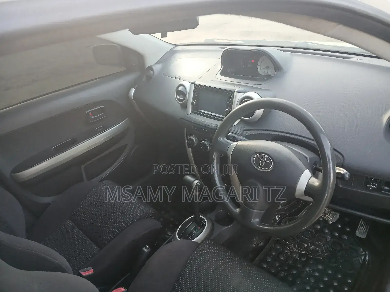 Toyota IST 2005 White
