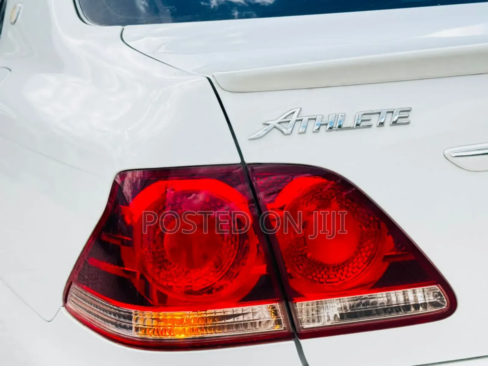 Toyota Crown 2007 White
