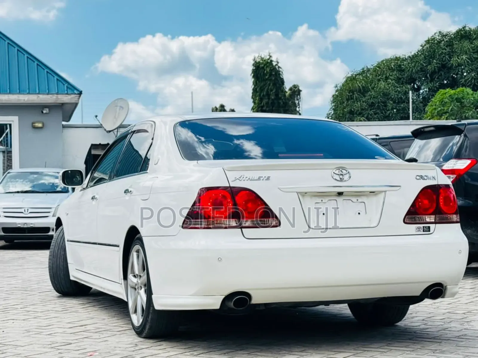 Toyota Crown 2007 White