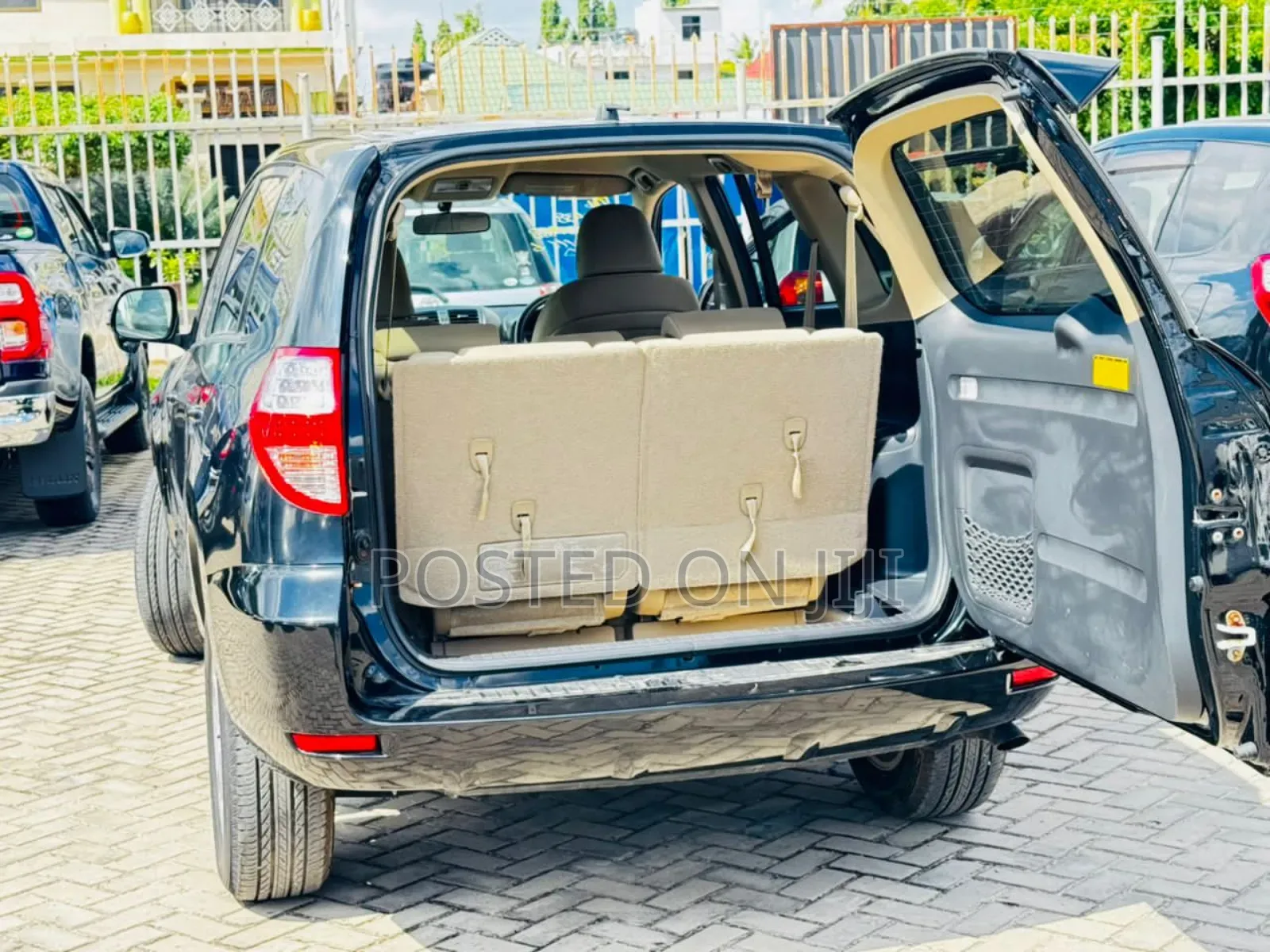 Toyota Vanguard 2009 Black