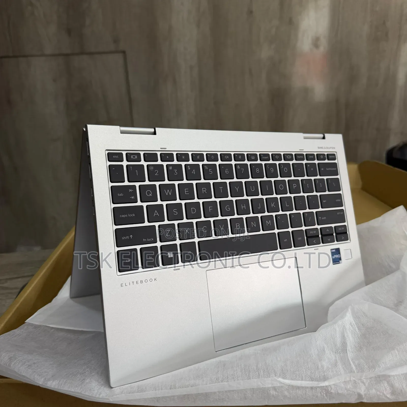 New Laptop HP EliteBook 830 G9 16GB Intel Core I5 SSD 512GB