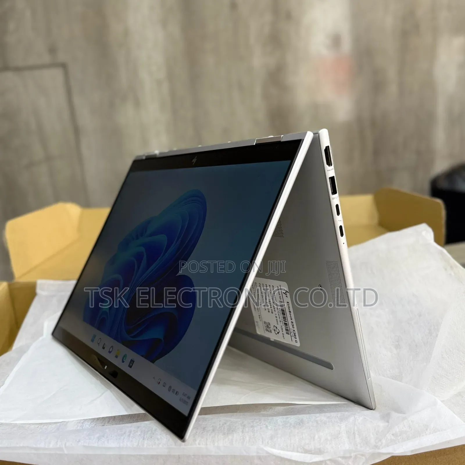New Laptop HP EliteBook 830 G9 16GB Intel Core I5 SSD 512GB