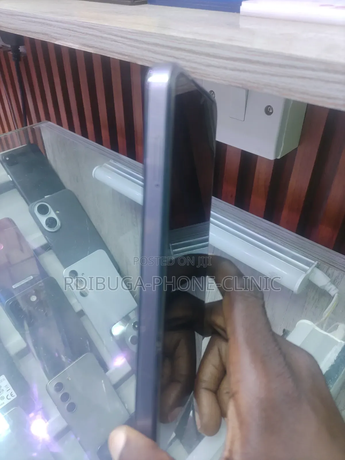 New KXD A10 128 GB Silver