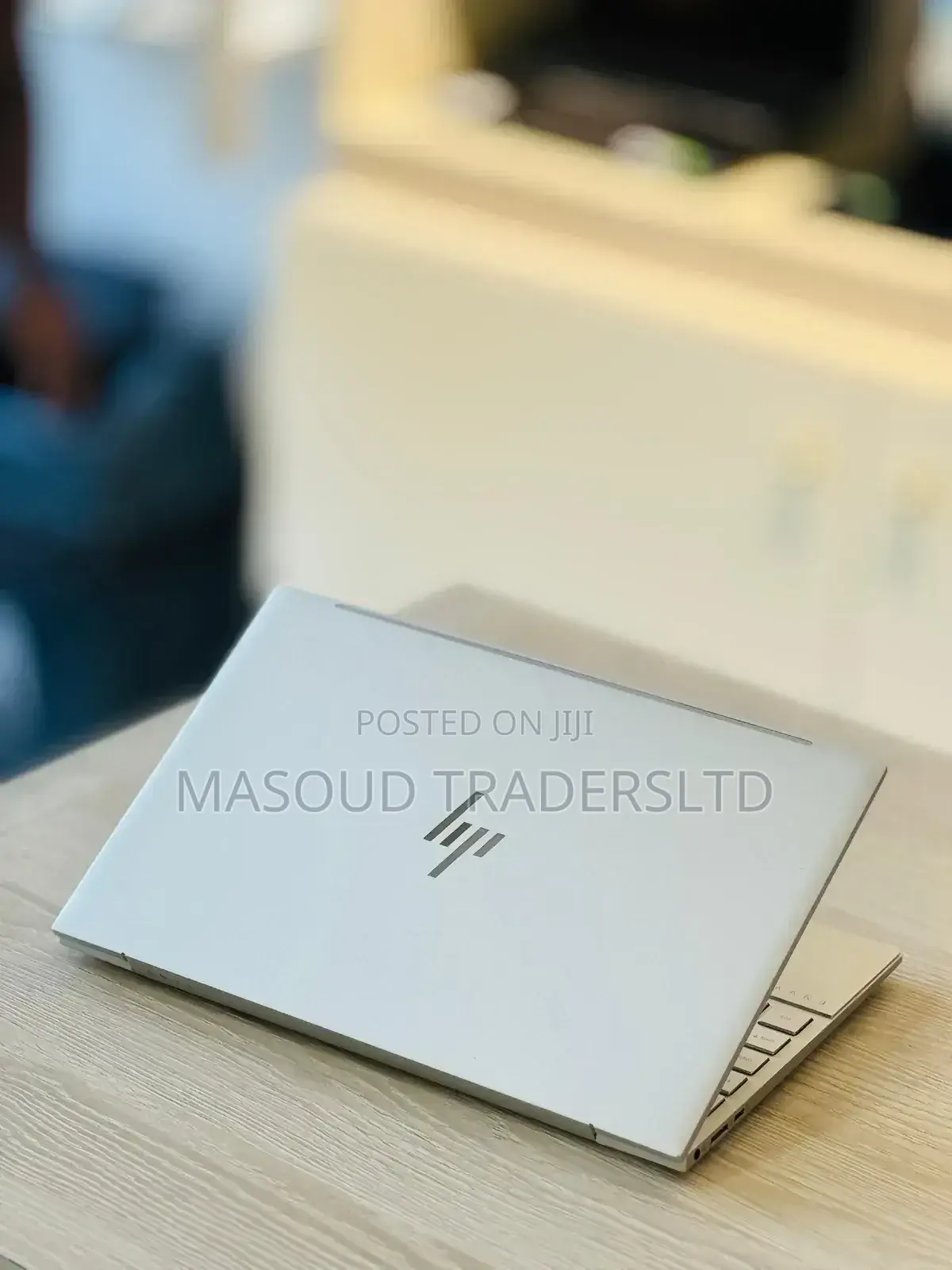 Laptop HP Envy X360 16GB Intel Core I5 SSD 1T