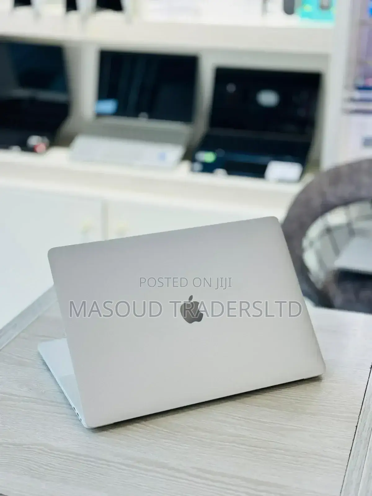Laptop Apple MacBook Pro 2016 16GB Intel Core I5 SSD 512GB
