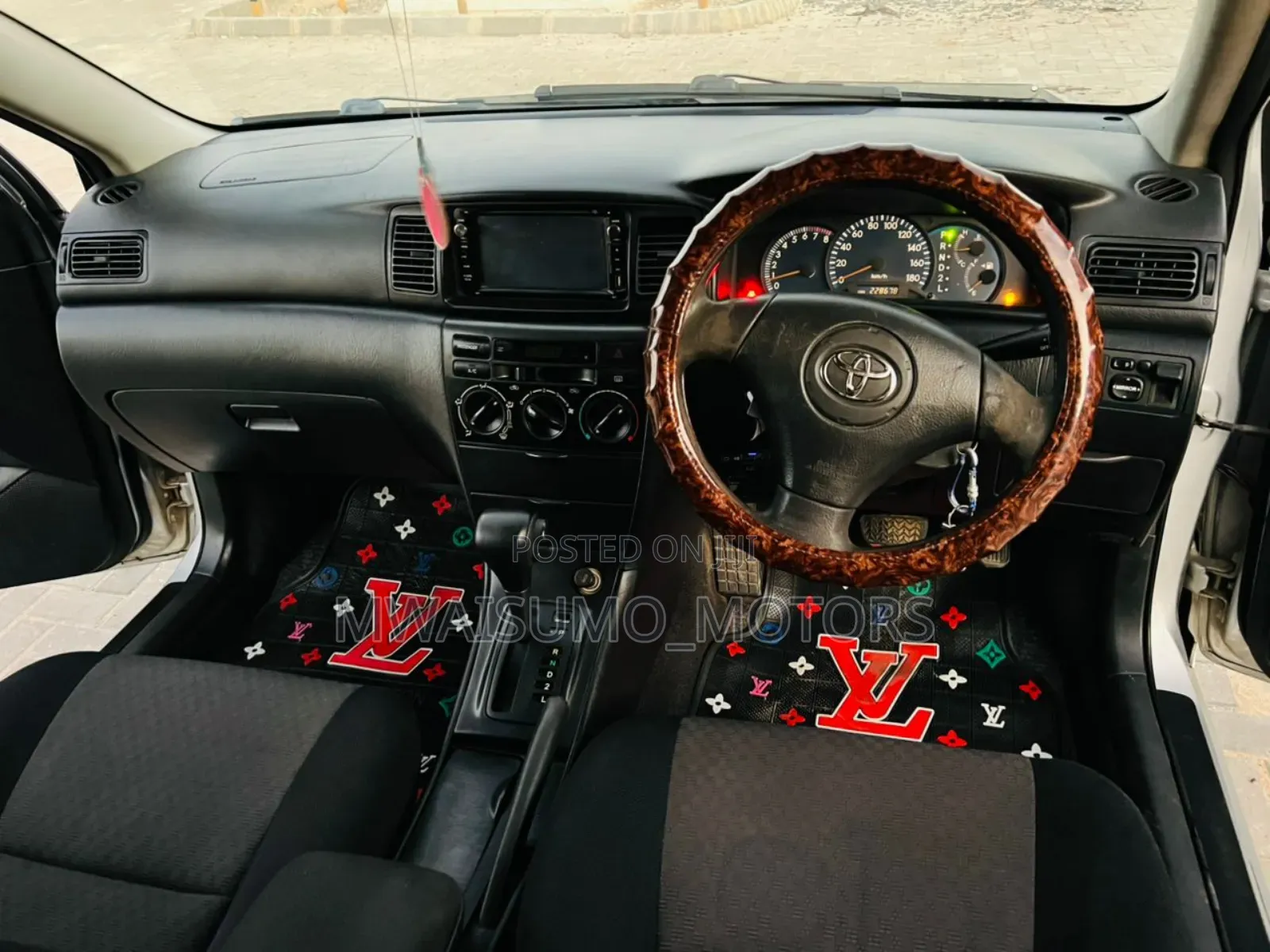 Toyota Corolla RunX 2003 Silver