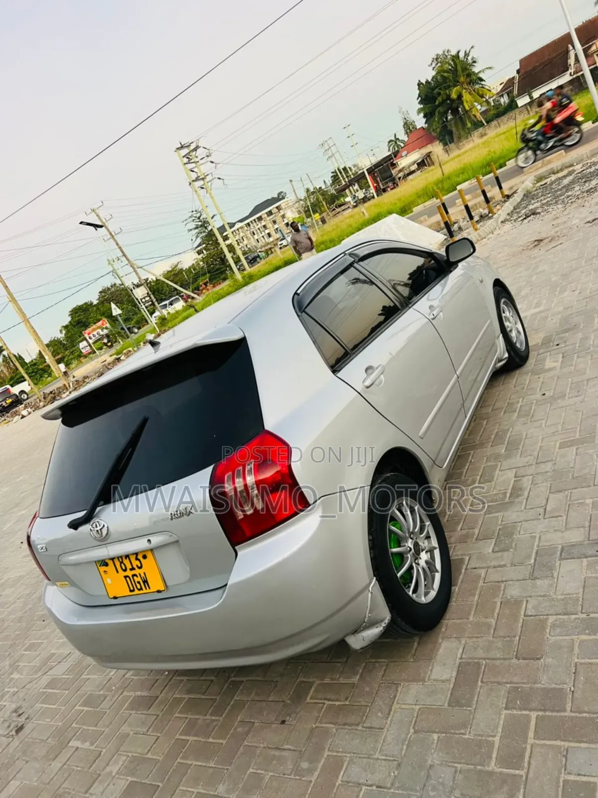 Toyota Corolla RunX 2003 Silver
