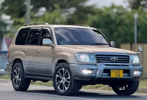 Toyota Land Cruiser 2001 Beige