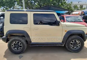 Suzuki Jimny 2022 Beige