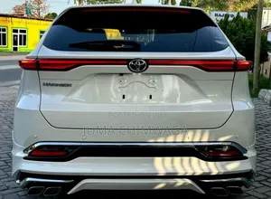 Toyota Harrier 2021 White
