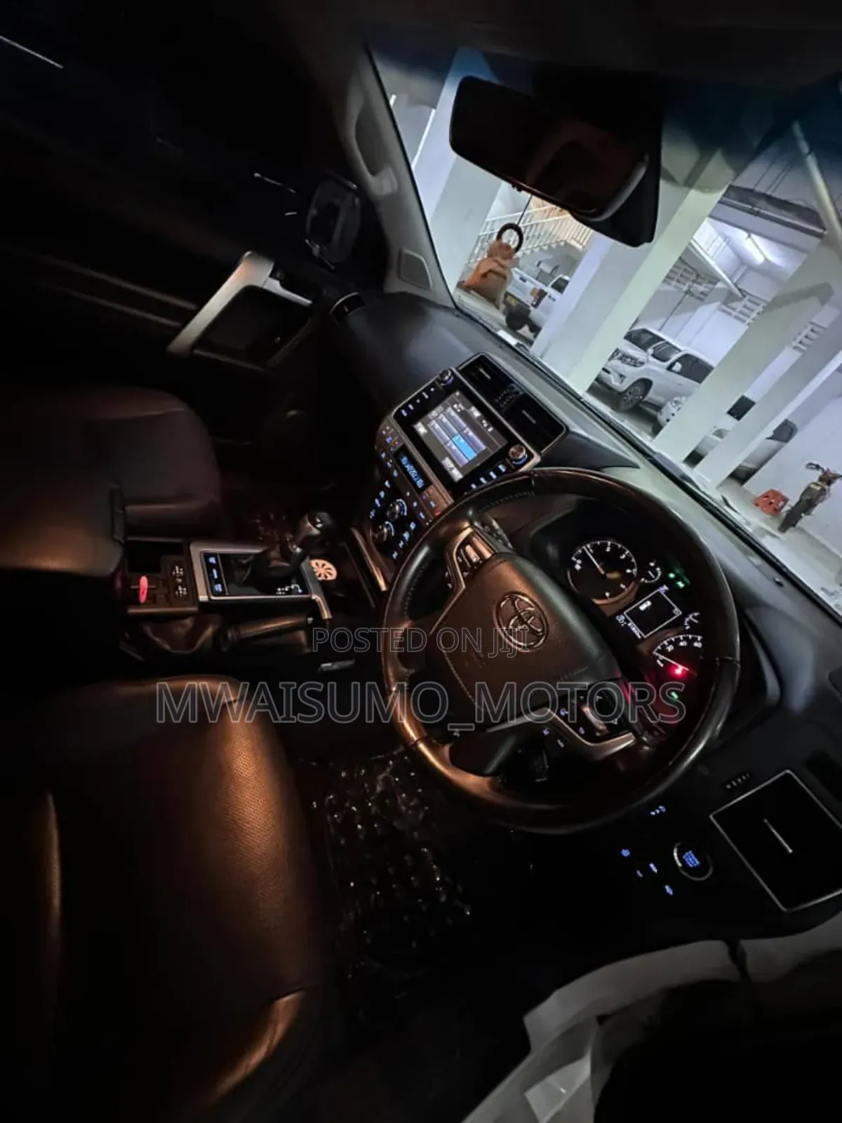 Toyota Land Cruiser Prado 2017 White