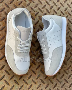 Men's Shoes Gucci Cream Color