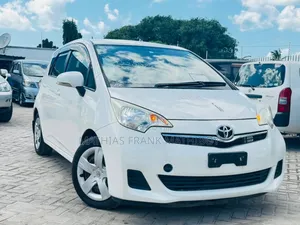 Toyota Ractis 2011 White