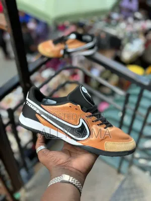 Men's Football Nike Trainer Boots