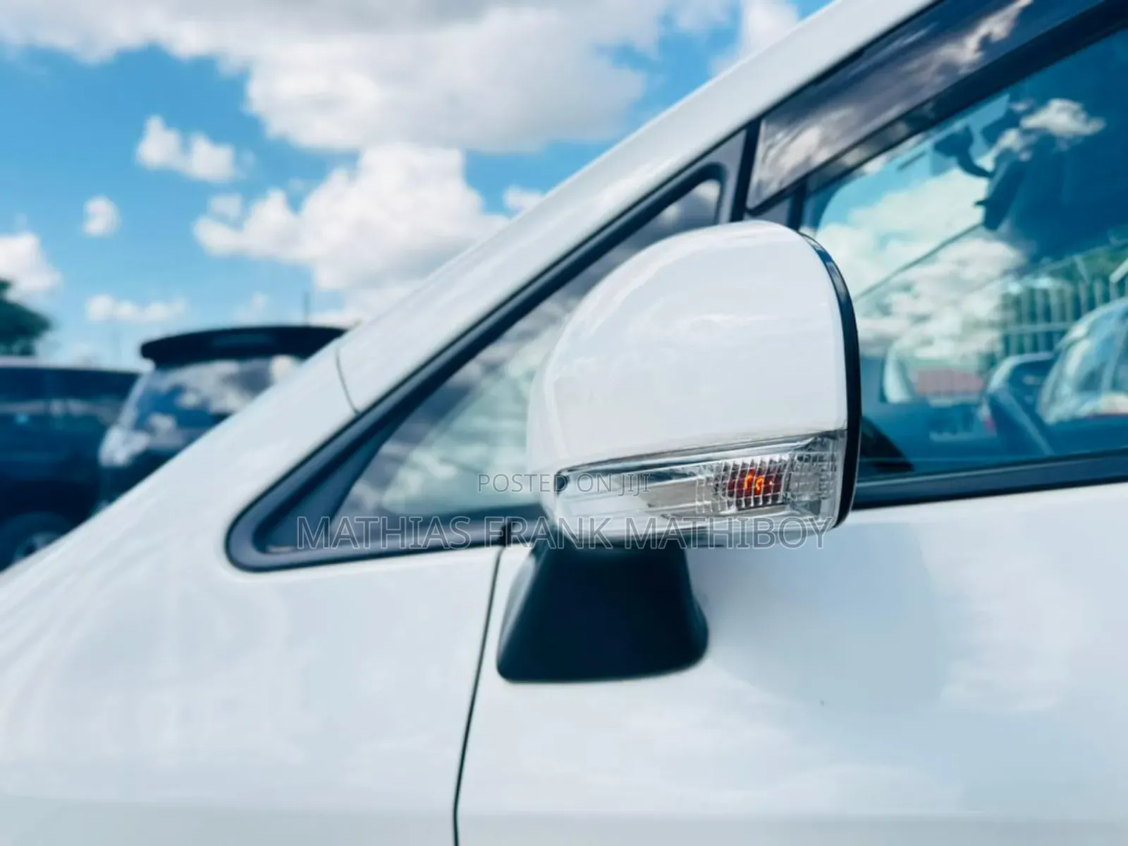 Toyota Ractis 2011 White