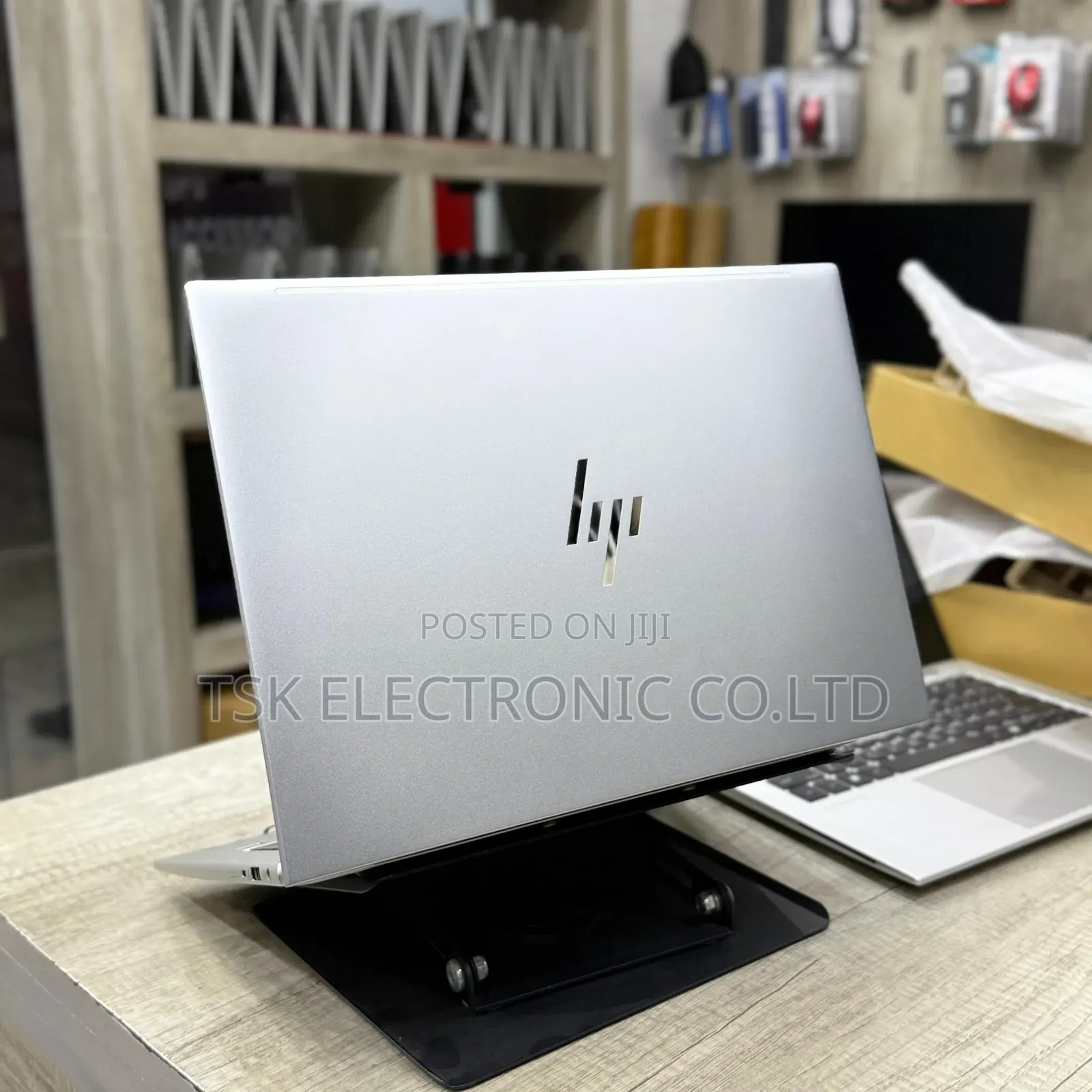 New Laptop HP EliteBook 840 G11 16GB Intel Core I5 SSD 512GB