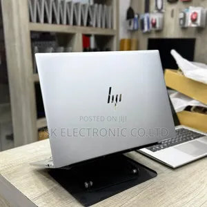 New Laptop HP EliteBook 840 G11 16GB Intel Core I5 SSD 512GB