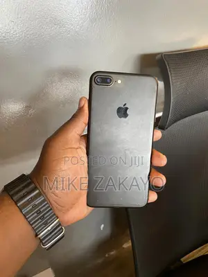 Apple iPhone 7 Plus 32 GB Black