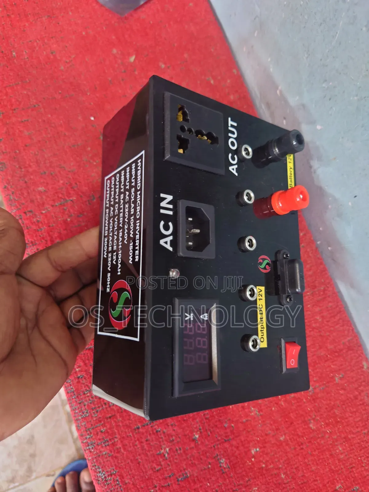 Hybrid Micro Inverter 300w 220v With Mppt Charger 8a Dc