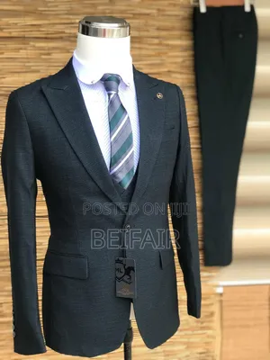Nyeusi Chengachenga | Black Suits