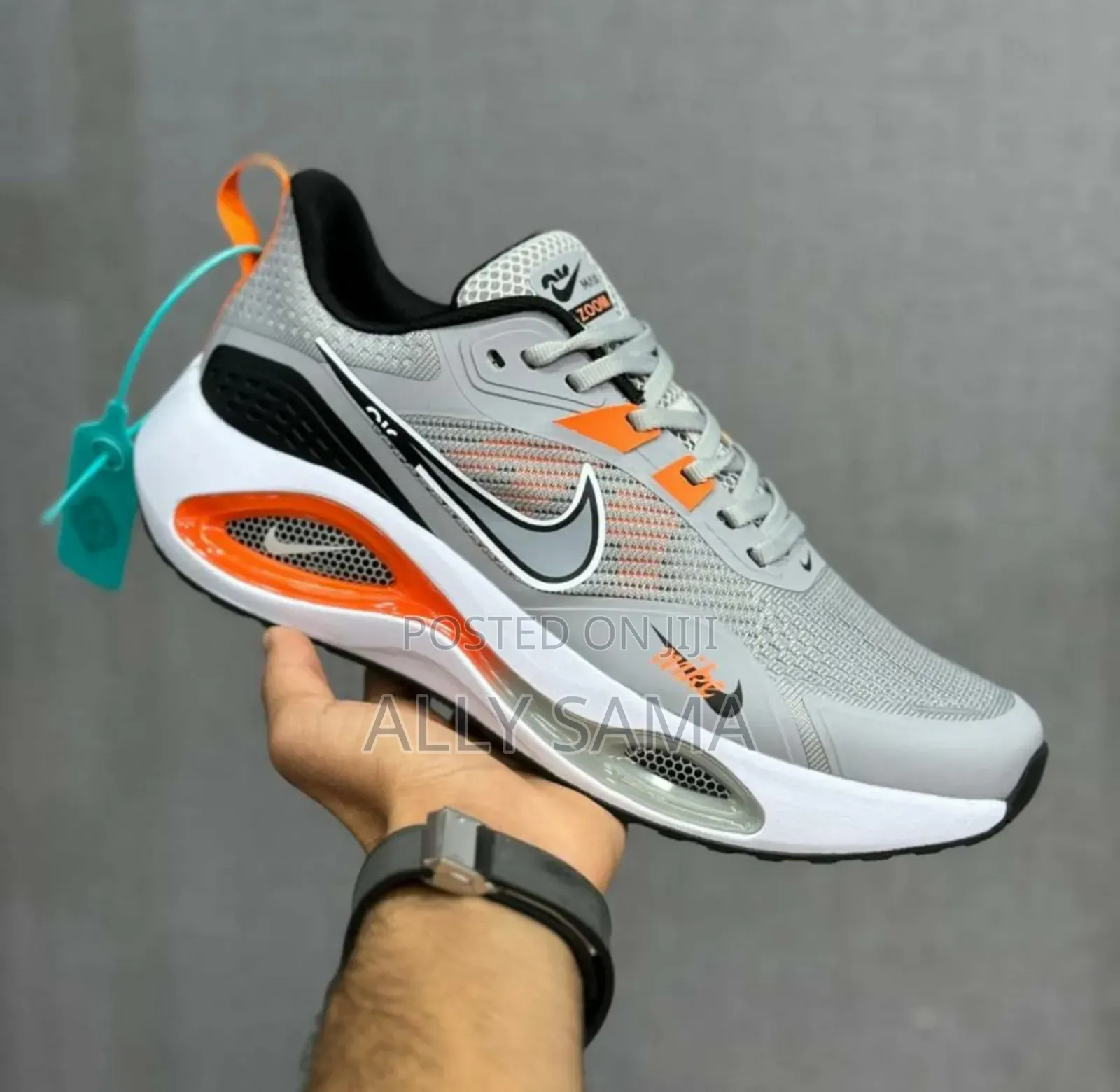 Mens Sneakers Nike Clean