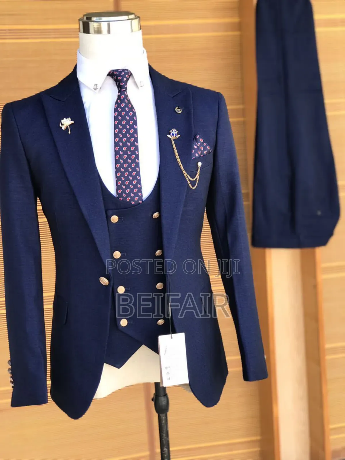 Navy Blue Suits for Men