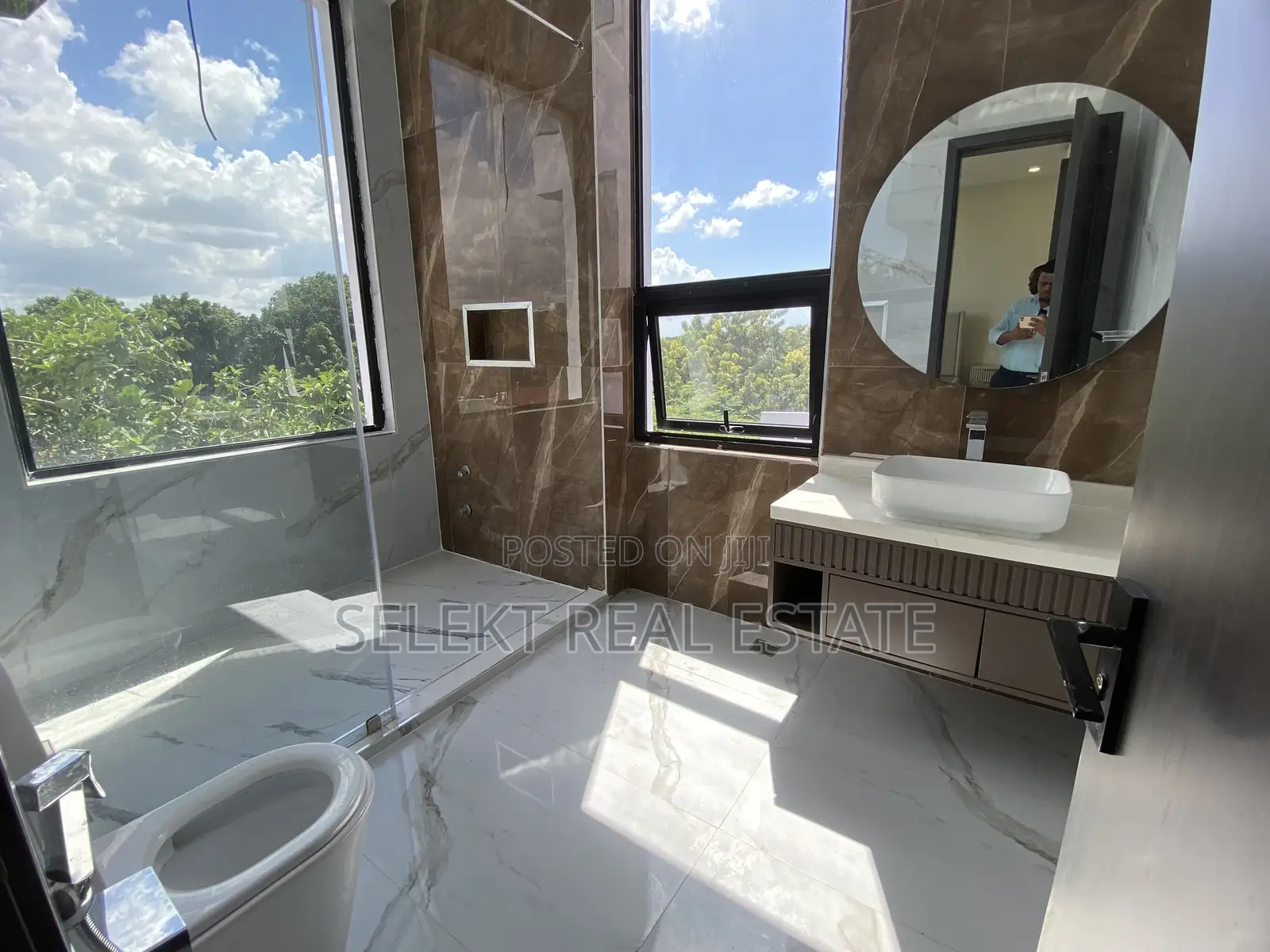 Furnished 4bdrm Villa in Oyster Bay for rent