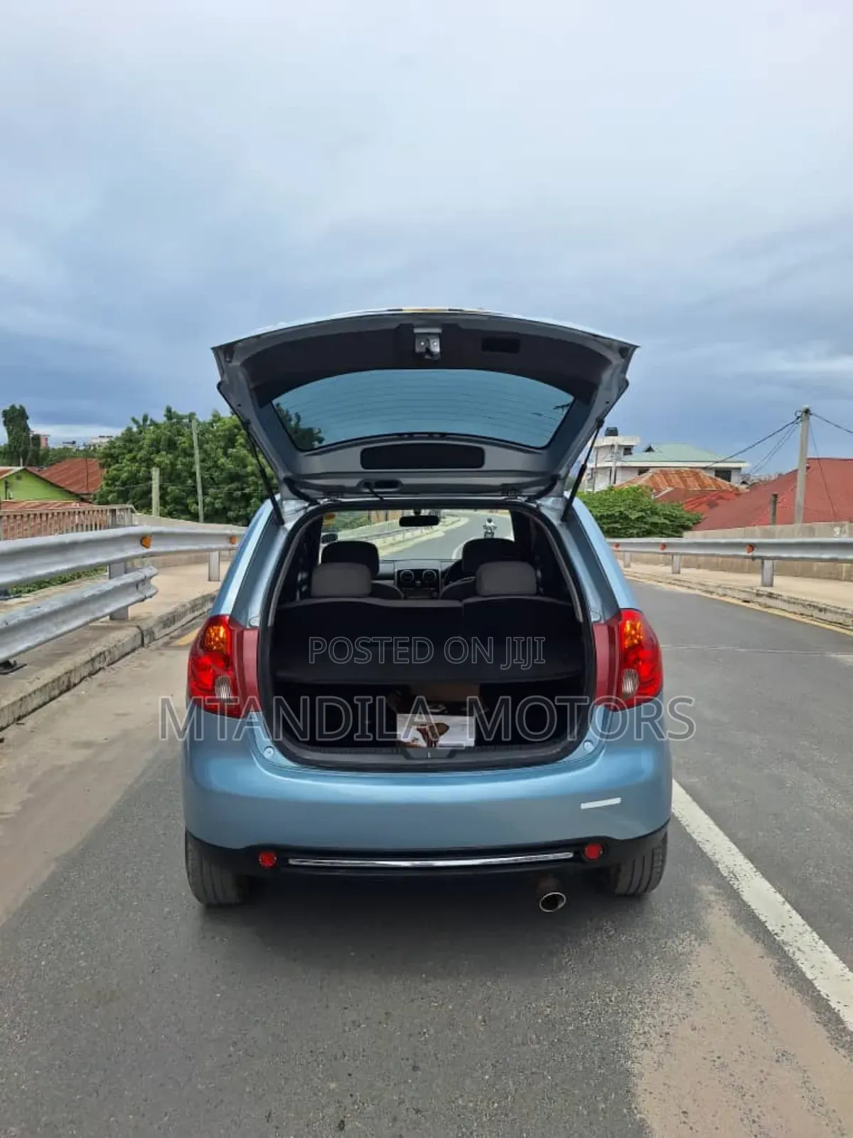 Mazda Verisa 2008 Blue