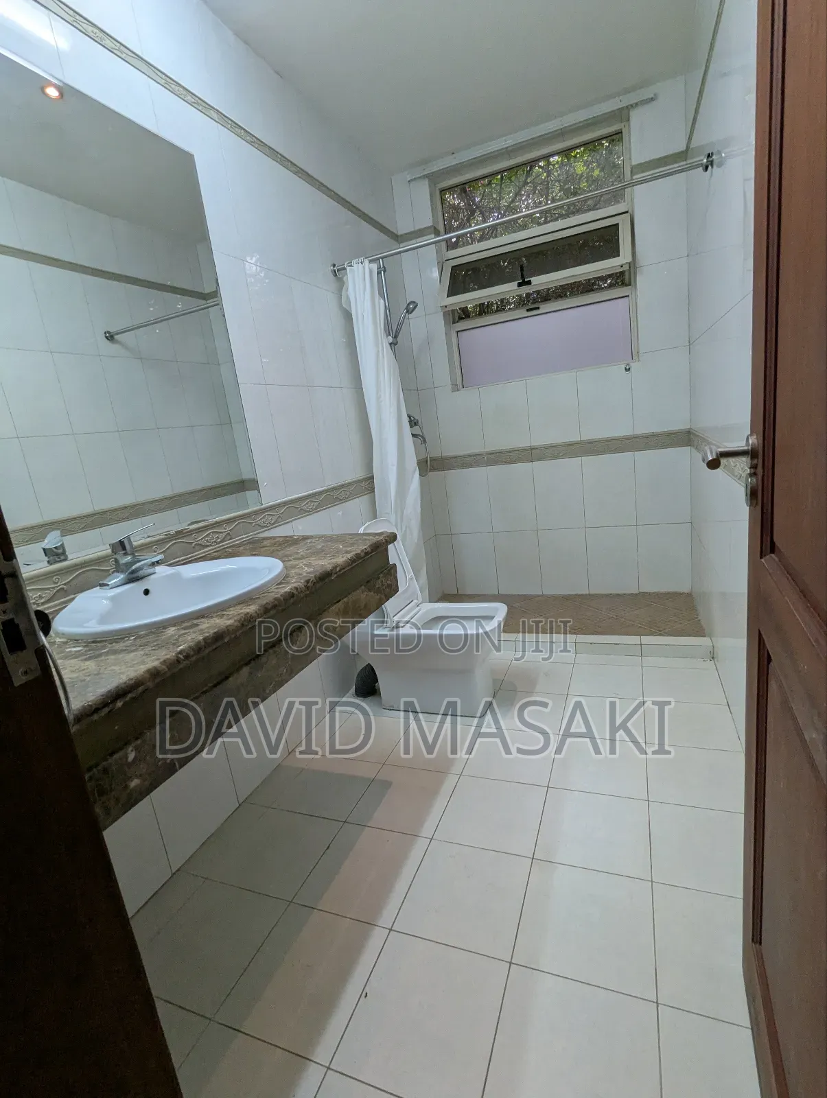 Furnished 3bdrm Apartment in Courtyard, Oyster Bay for rent