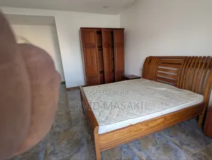 Furnished 3bdrm Apartment in Regent, Oyster Bay for rent
