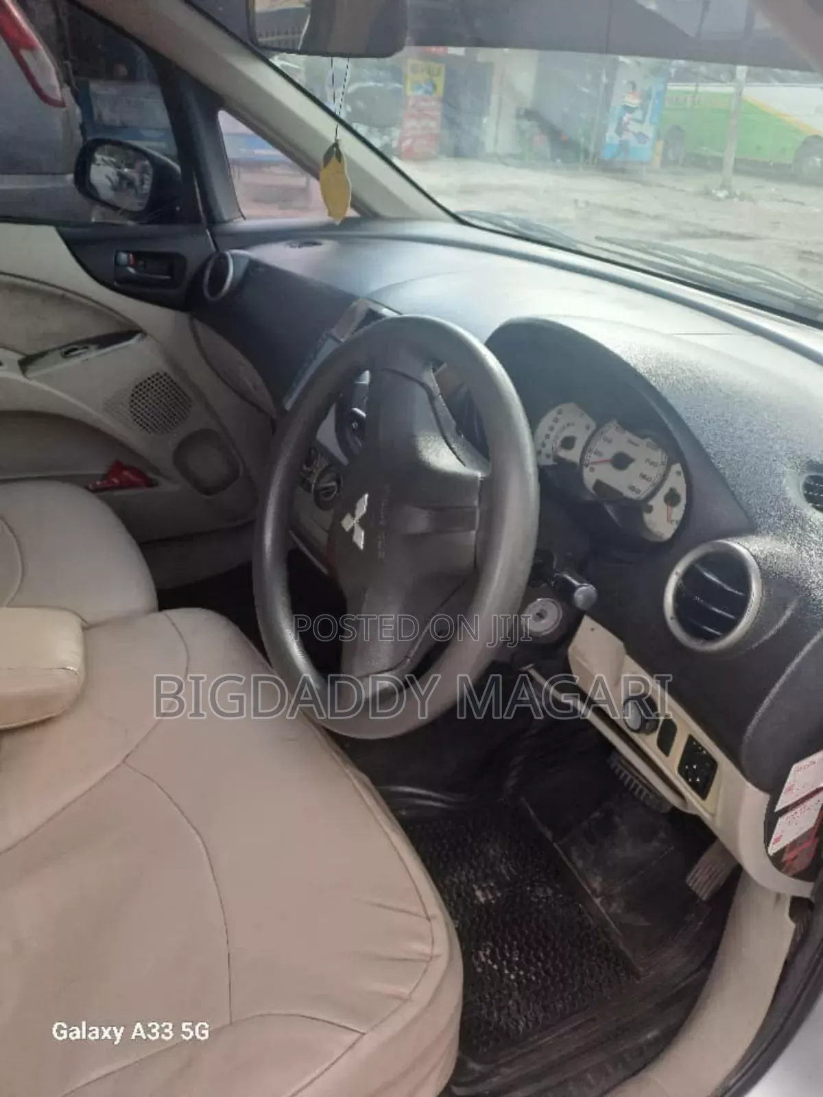 Mitsubishi Colt 2005 Silver