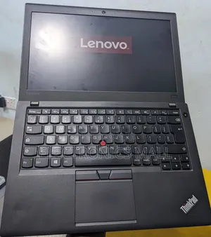 Laptop Lenovo ThinkPad X260 8GB Intel Core I5 HDD 500GB