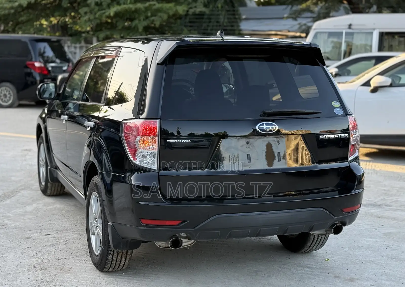 Subaru Forester 2.0D X 2012 Black