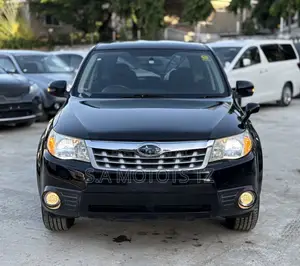 Subaru Forester 2.0D X 2012 Black