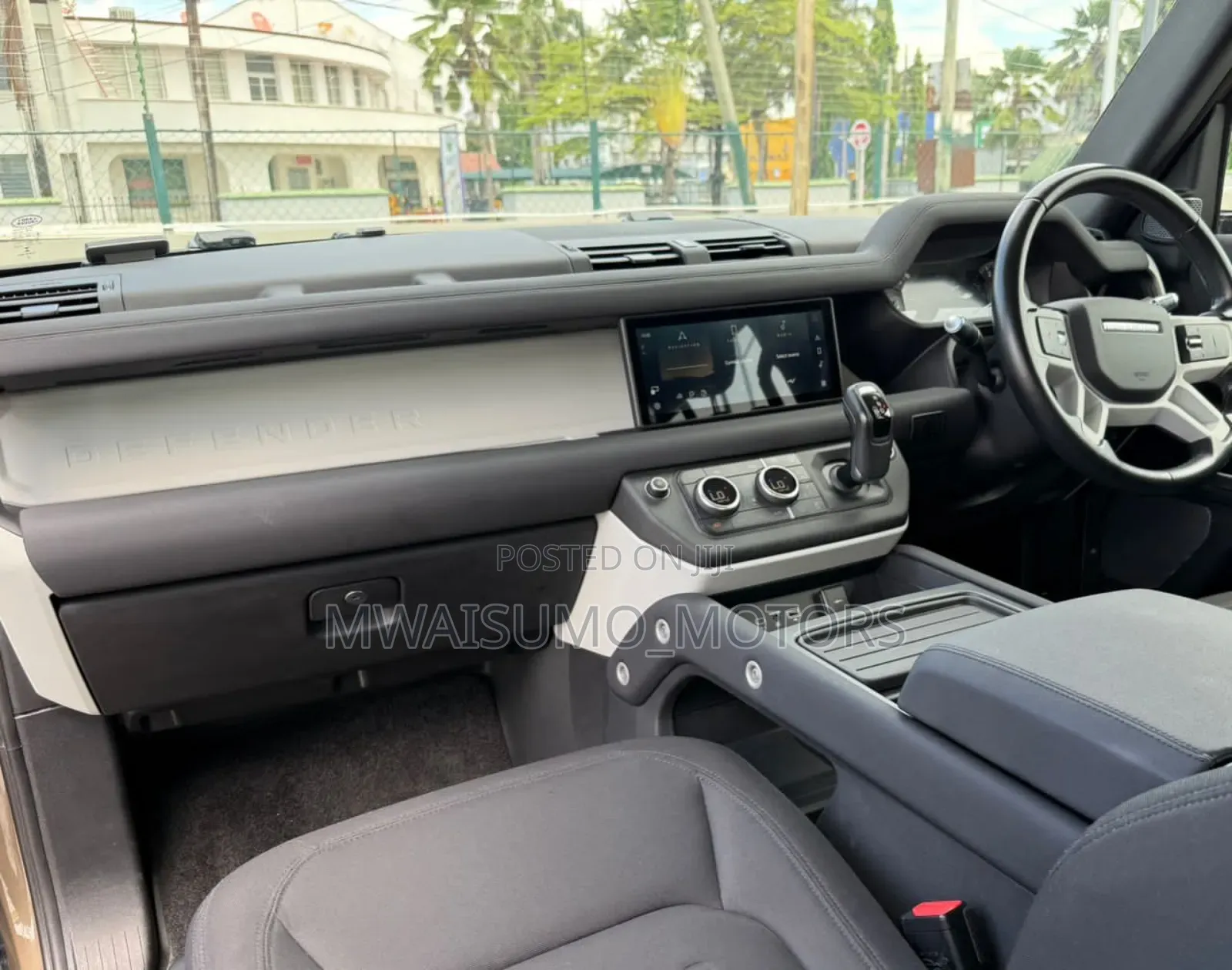 Land Rover Defender 2021 Brown