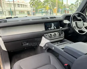 Land Rover Defender 2021 Brown