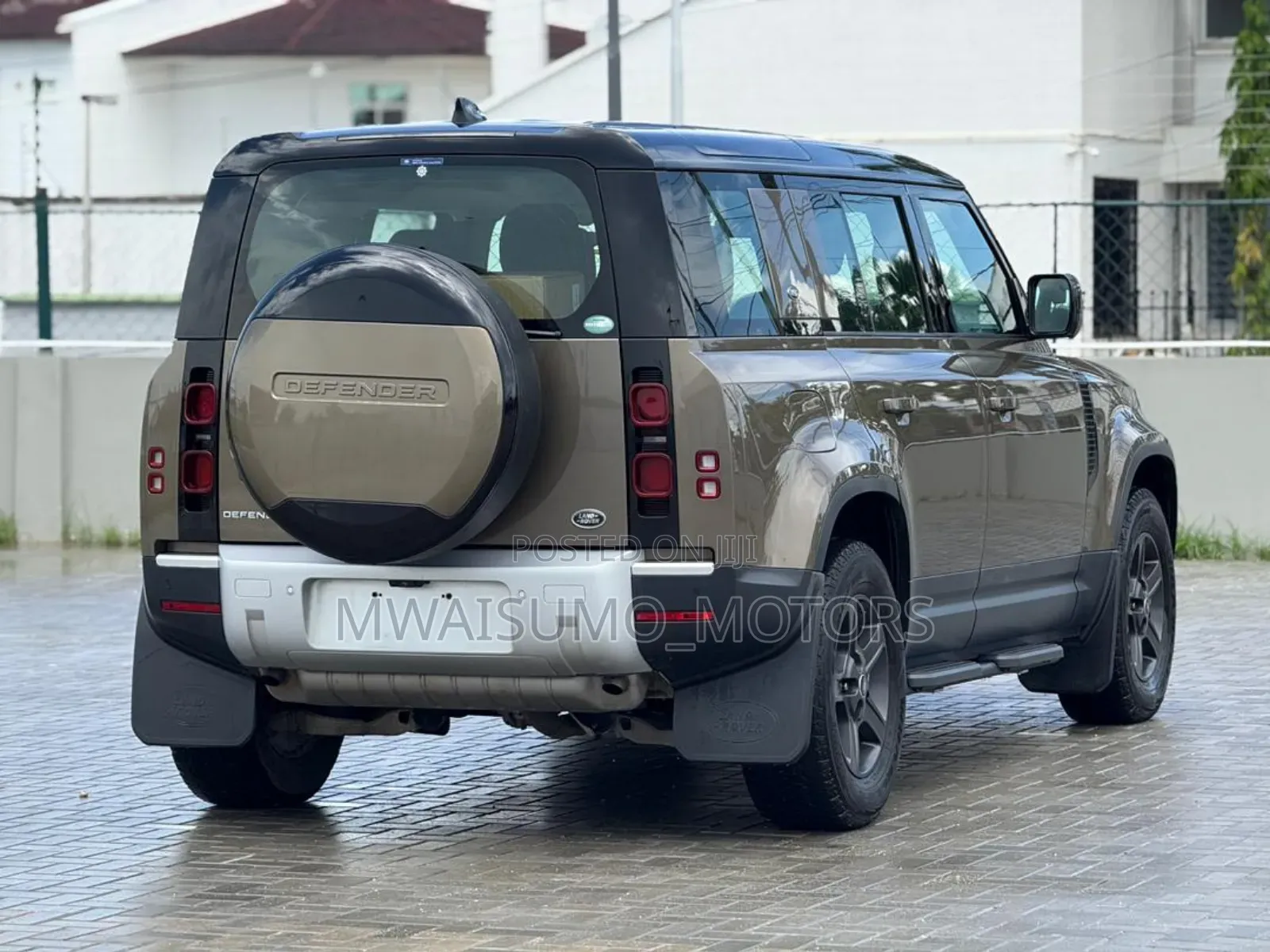 Land Rover Defender 2021 Brown