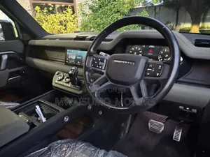 Land Rover Defender 2021 Brown