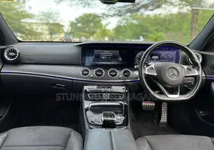 Mercedes-Benz E200 2017 White