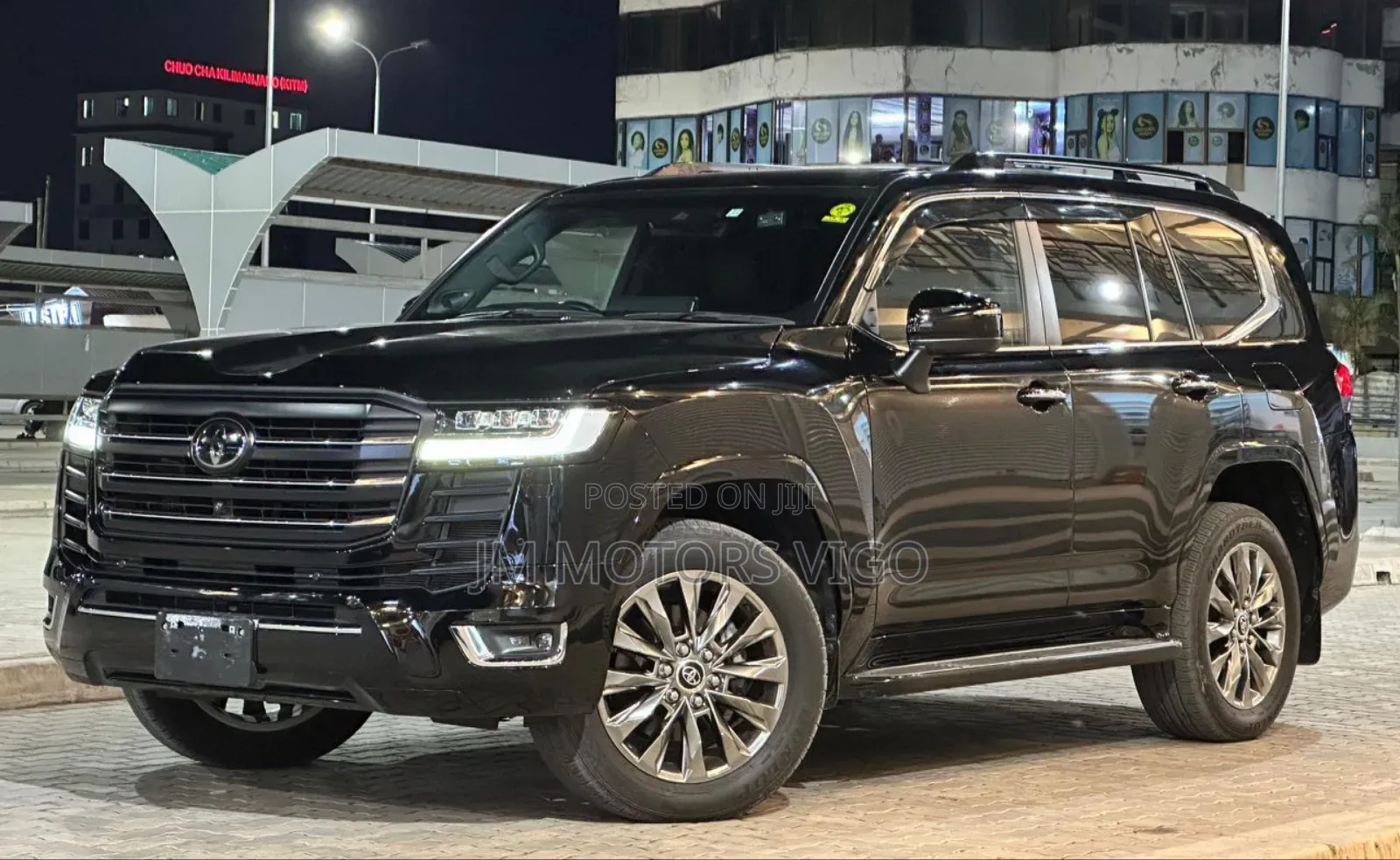Toyota Land Cruiser 2022 Black